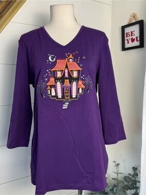 Women’s Coral Bay Purple Halloween Embroidered Haunted House 3/4 Sleeve Shirt M